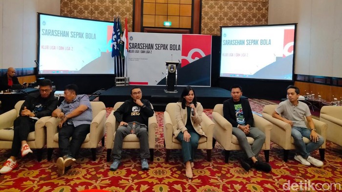 Waketum PSSI Ratu Tisha Destria membeberkan kunci agar Liga 1 dan 2 lebih komersil. Pada musim depan, PSSI akan meminimalisir irisan dua liga tersebut.