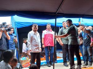 Korban Kebakaran Depo Plumpang Curhat Anak Hilang dan Rumah Hangus ke JK