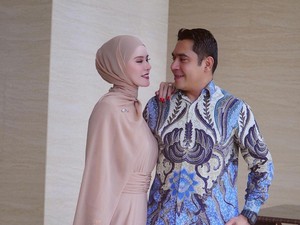 Teka-teki Angel Lelga yang Disebut Sudah Nikah Lagi