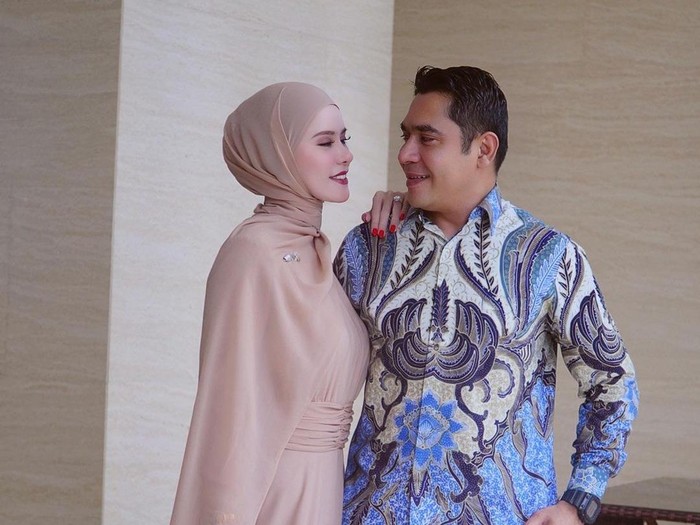Angel Lelga sudah menikah lagi?