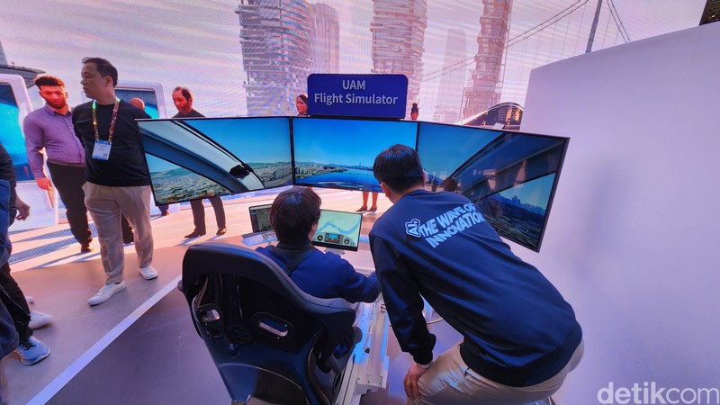 Masa depan bisa tergambar di Mobile World Congress (MWC) 2023. Mobil terbang, robot humanoid, AI dan berbagai kecanggihan teknologi tumplek blek di sini.