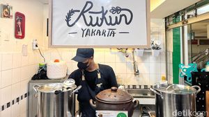 Di Kedai Rukun Yakarta Ada Bakmoy dan Mangut Lele Khas Jogja
