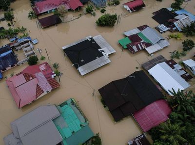 Foto Udara Banjir di Malaysia yang Bikin 41 Ribu Warga Mengungsi