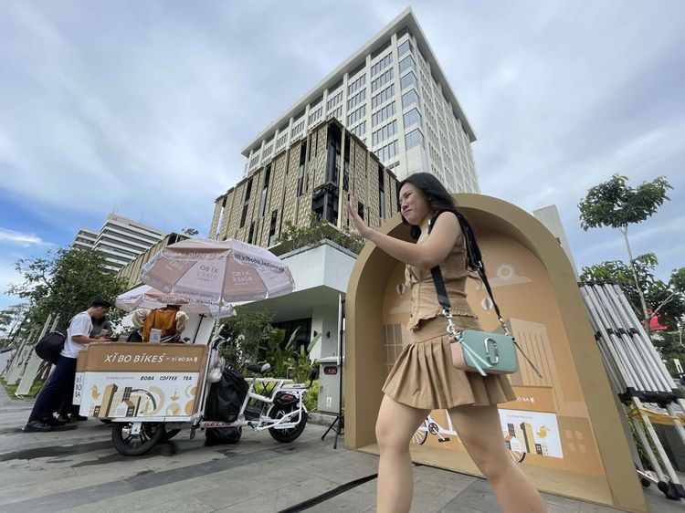 Gerai Minuman Ini Jemput Bola dengan Sepeda Listrik