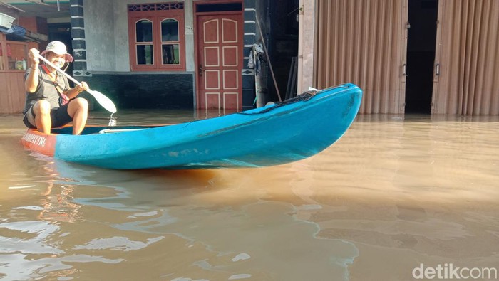 Kondisi banjir di Desa Doropayung Kecamatan Juwana, Pati, Minggu (5/3/2023).