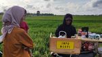 Sore Sederhana, Nongkrong di Pinggir Jalan Bersama Kopi Kaki Lima
