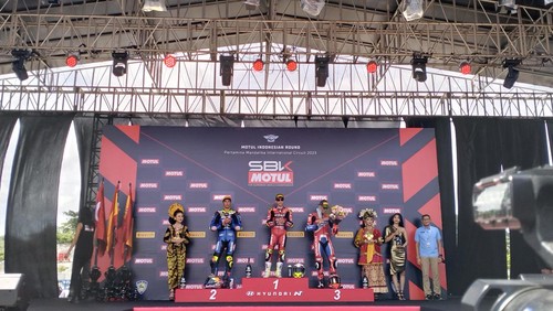 Menparekraf Sandiaga Uno mengklaim jumlah penonton WSBK 2023 di Sirkuit Mandalika naik 15 persen dari WSBK November 2022 lalu.
