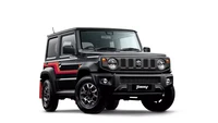 Di bawah kap mesin terdapat mesin 1.5 liter N/A yang menghasilkan tenaga 101 dk (75 kW / 102 PS) dan torsi 96 lb-ft (130 Nm). Tenaga disalurkan ke keempat roda secara melalui girboks manual 5 percepatan dengan sistem AllGrip Pro. Foto: Carscoops