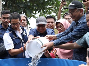 Sandiaga Berdayakan Pemuda di Tempat Wisata Depok Lewat Program Julela