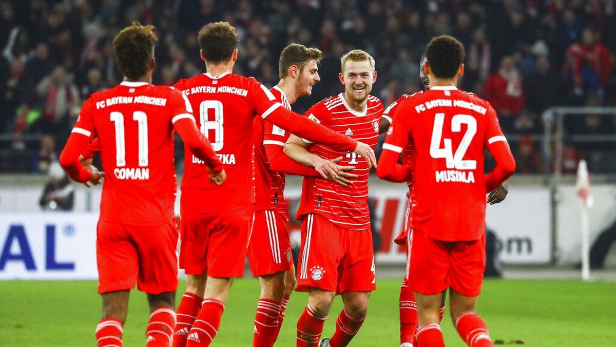 Bayern Munich menang tipis di kandang Stuttgart (AP/Marijan Murat)