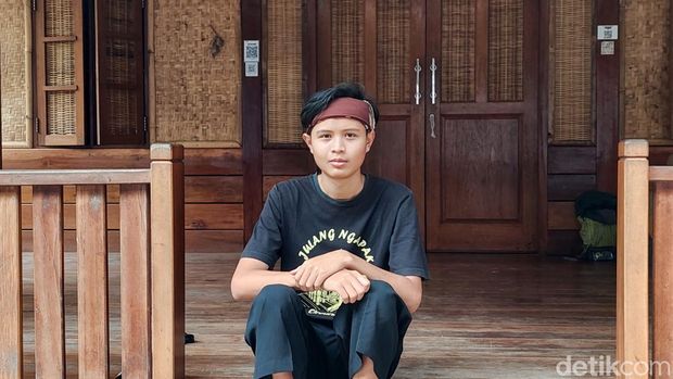 Anak-anak di Kampung Adat Cireundeu