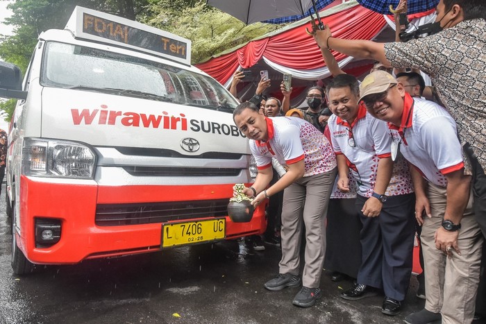 Angkutan Feeder Surabaya