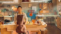 Ariel juga paling suka menyeruput kopi setiap hari. Bahkan dirinya sampai diberikan tawaran untuk menjadi model iklan salah satu kopi kemasan. Foto: Instagram/arielnoah