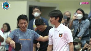 10 Potret Serunya Adu Pingpong Ariel Vs Dikta, Bikin Salah Fokus!