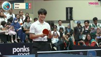 Dikta juga selalu tersenyum, terutama saat kamera mengarah kepadanya. Foto: YouTube Vindes