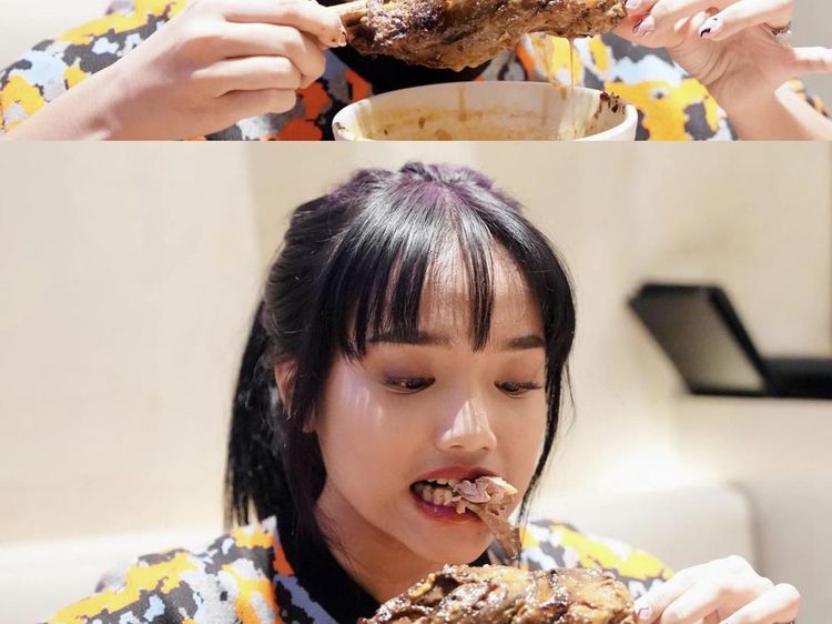 Fuji Hobi Jajan Kaki Lima hingga Nongkrong di Kafe