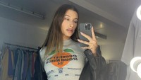 Tidak peduli dengan hujatan yang diterimanya, Hailey justru semakin percaya diri dengan memamerkan body goals-nya di Instagram. Kebanyakan netizen juga menganggap bahwa Hailey memiliki bentuk tubuh idaman. (Foto: Instagram @haileybieber)  