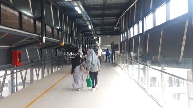 Halte TransJakarta Juanda