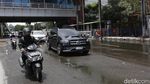 Hati-hati! Jalan Metro Pondok Indah Rusak