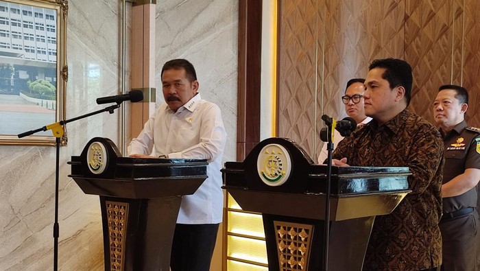 Jaksa Agung ST Burhanuddin dan Menteri BUMN Erick Thohir (Wilda-detikcom)