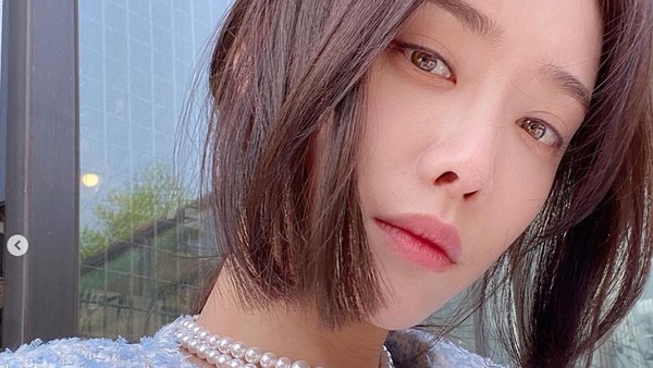 8 Foto Kim Hieora, Pemain The Glory Pilih Syuting Tak Pakai Bra