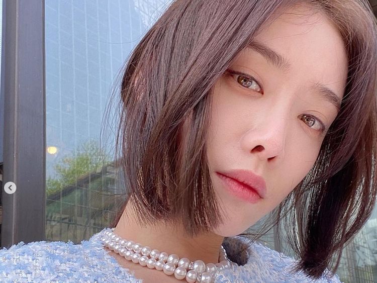 8 Foto Kim Hieora, Pemain The Glory Pilih Syuting Tak Pakai Bra