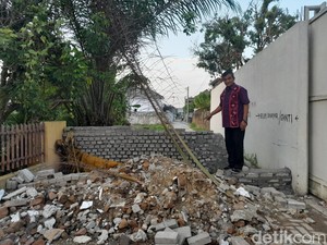 Duduk Perkara Pensiunan TNI Tembok Akses Jalan ke Perumahan di Medan
