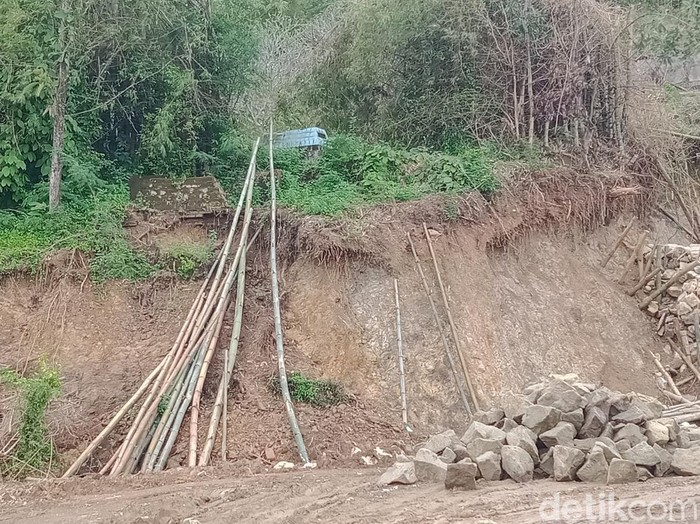 Lokasi bekas tambang di Bukit Cakaran, Desa Paseban, Kecamatan Bayat, Klaten.