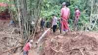 Longsor Terjadi Di Lebak, Seorang Warga Hilang Diduga Tertimbun