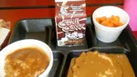 Menyedihkan! 10 Menu di Kantin Sekolah Ini Merusak Nafsu Makan