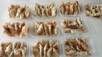Kuotie Shantung Ling ada di Pancoran Glodok dan Kelapa Gading Old Shanghai. Racikannya isi ayam dan udang. Tersedia juga kuotie frozen seharga Rp 45 ribu isi 10. Foto: kuotieshantungling