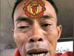 Apa Itu Tsunami Trofi MU? Adanya Tsunami Kebobolan!