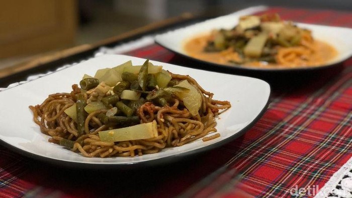 Mie Gomak Berondok Siantar.