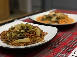 Mie Berondok, Mie Gomak yang Tersembunyi di Tengah Kota Siantar