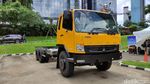 Garangnya Truk Baru Mitsubishi Fuso Edisi Gelap