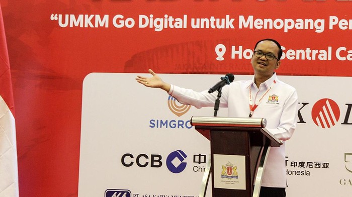 Walikota Jakarta Timur Muhammad Anwar Rapat Pimpinan Kota (Rapimkot) II Kadin Jakarta Timur, Senin (6/3/2023).