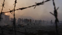 Kebakaran terjadi sekitar pukul 14.45 waktu setempat di kamp nomor 11 di Kutupalong. Lokasi ini diketahui merupakan permukiman pengungsi terbesar di dunia. Api disebut dengan cepat membakar bambu dan terpal.