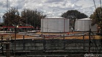 Kebakaran maut itu juga menewaskan belasan orang di lokasi. Hingga siang ini tercatat ada 19 korban meninggal dunia akibat kebakaran Depo Pertamina Plumpang.