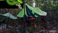 Selalu perhatikan lingkungan sekitar