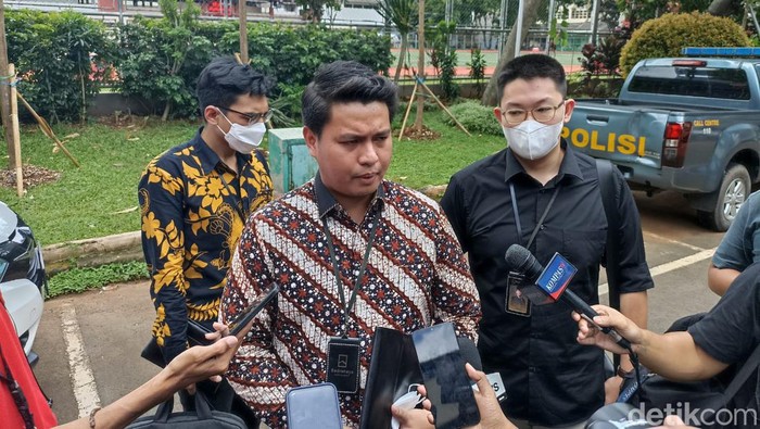 Pengacara AG, Mangatta Toding Allo di Polda Metri Jaya