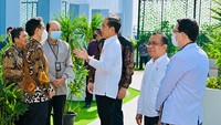 Di acara peresmian itu, Presiden Jokowi juga menyinggung informasi yang ia terima perihal warga Indonesia yang kerap berobat ke luar negeri yang jumlahnya mencapai 2 juta jiwa. Padahal menurutnya, Indonesia telah memiliki fasilitas rumah sakit mumpuni, salah satunya Mayapada Hospital. Laily Rachev/Biro Setpres 