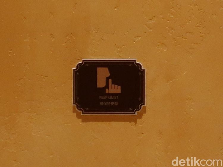 Potret Musala Satu-satunya di Disneyland Hong Kong, Tenang Banget!