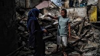 Saat ini warga yang terdampak kebakaran di Plumpang masih berduka karena kejadian tersebut. 