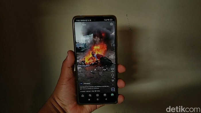 Tangkapan layar peserta motor trail bakar sepeda motor