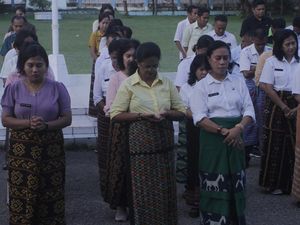 Disdikbud NTT Ngantor Jam 05.30 Pagi Pertama di RI, Disebut Jadi Role Model
