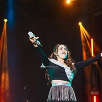 Ayu Ting Ting belakangan memang terlihat kerap bergaya ala Korea. Ditambah dengan wajahnya yang cantik dan tubuhnya yang langsing, tak sedikit yang memuji dan menyebutnya mirip dengan idol KPop. Foto: Instagram/@ayutingting92