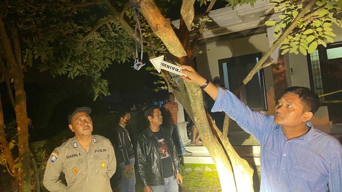 Bunuh diri Mojokerto