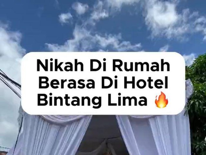 Dekorasi pernikahan di rumah seperti di hotel bintang lima, viral di media sosial. Dekorasi pernikahan di rumah seperti di hotel bintang lima, viral di media sosial.