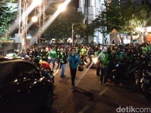 Fakta Ojol Bentrok Lawan Debt Collector yang Bikin Malam Mencekam