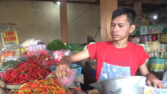 Harga cabai di Pasar Boyolali mengalami kenaikan, Selasa (7/3/2023).